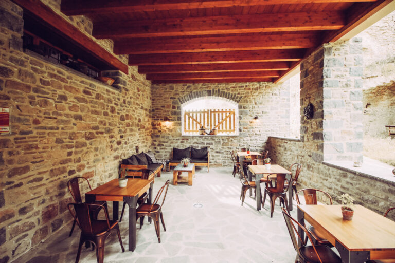 Patio-interior.jpg